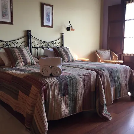 Rurales Azabache Villaviciosa (Asturias)